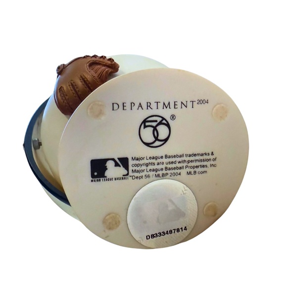 Red Sox Collectable | 2004 Boston Red Sox Department 56 Figurine Trinket Box – - Picture 5 of 6